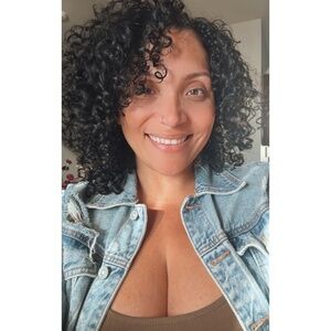 Meet your Posher, Sharlece